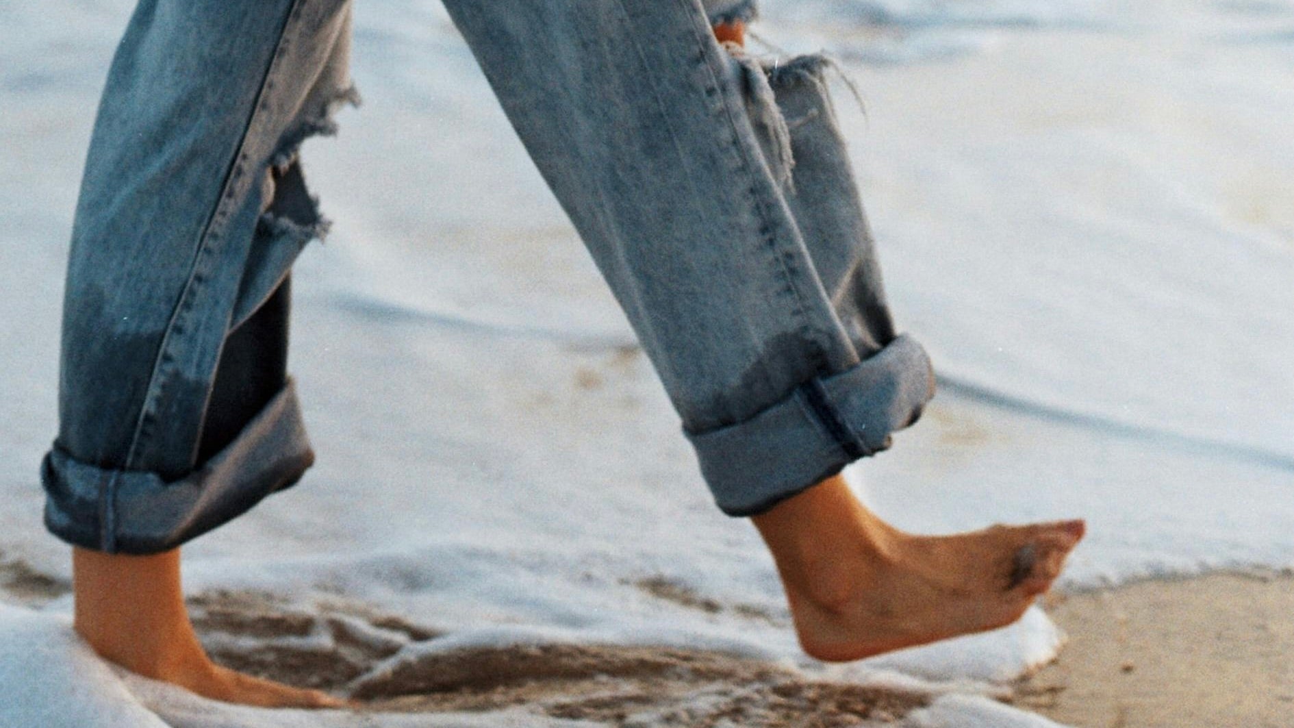 The Magic of Mindfulness: How Slow Living Changed My Life - Ardent Market