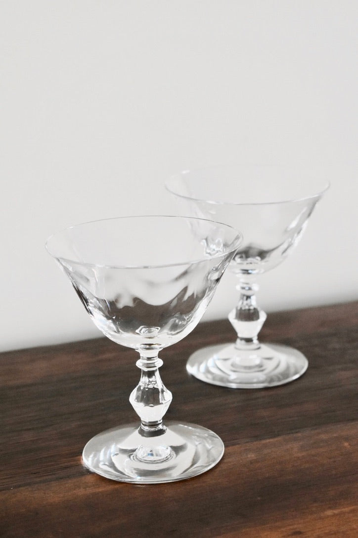 Savvy Vintage Coupe Glasses (set of 2)