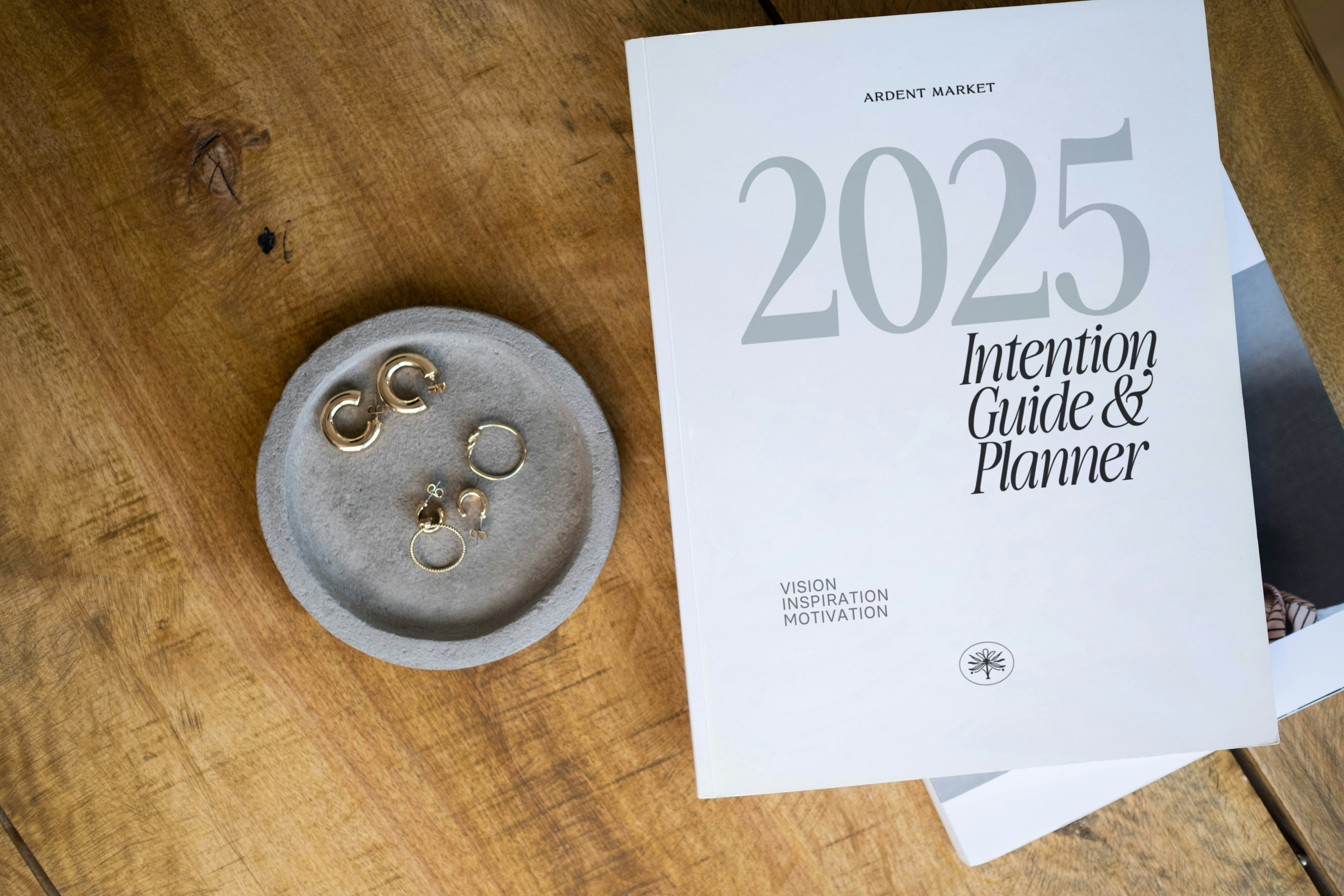 2025 Intention Workbook: A Year of Clarity and Purpose