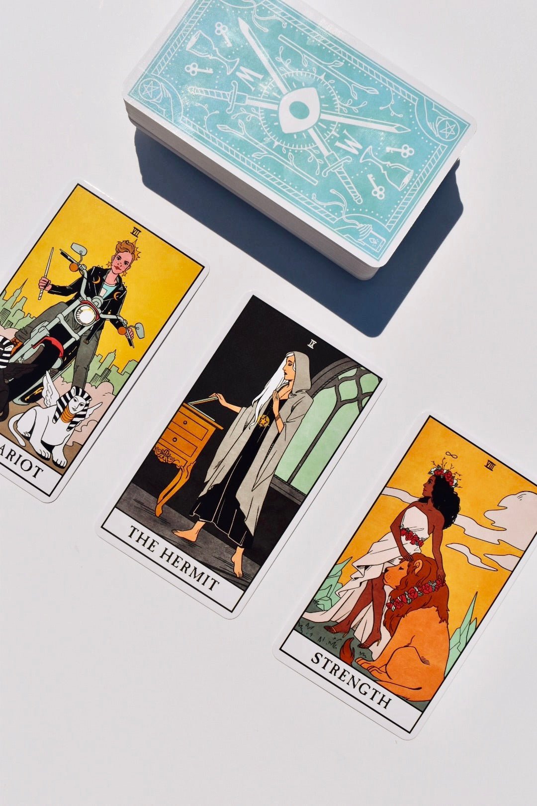 Modern Witch Tarot - Ardent Market - Lisa Sterle